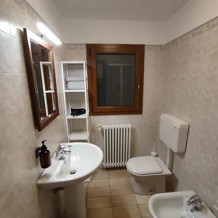 Oasi Delle Querce Casa Nel Bosco Vista E Comfort A * Monte Isola