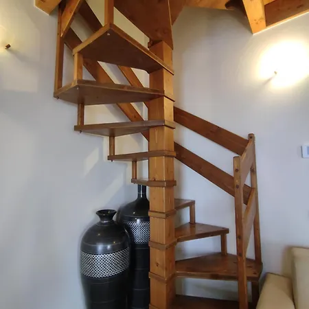 Oasi Delle Querce Casa Nel Bosco Vista E Comfort A Monte Isola