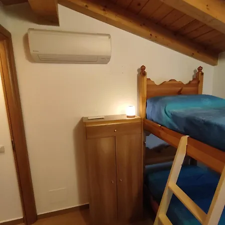 Oasi Delle Querce Casa Nel Bosco Vista E Comfort A Сasa de vacaciones Monte Isola