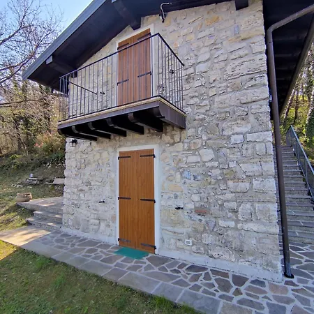 Oasi Delle Querce Casa Nel Bosco Vista E Comfort A * Monte Isola